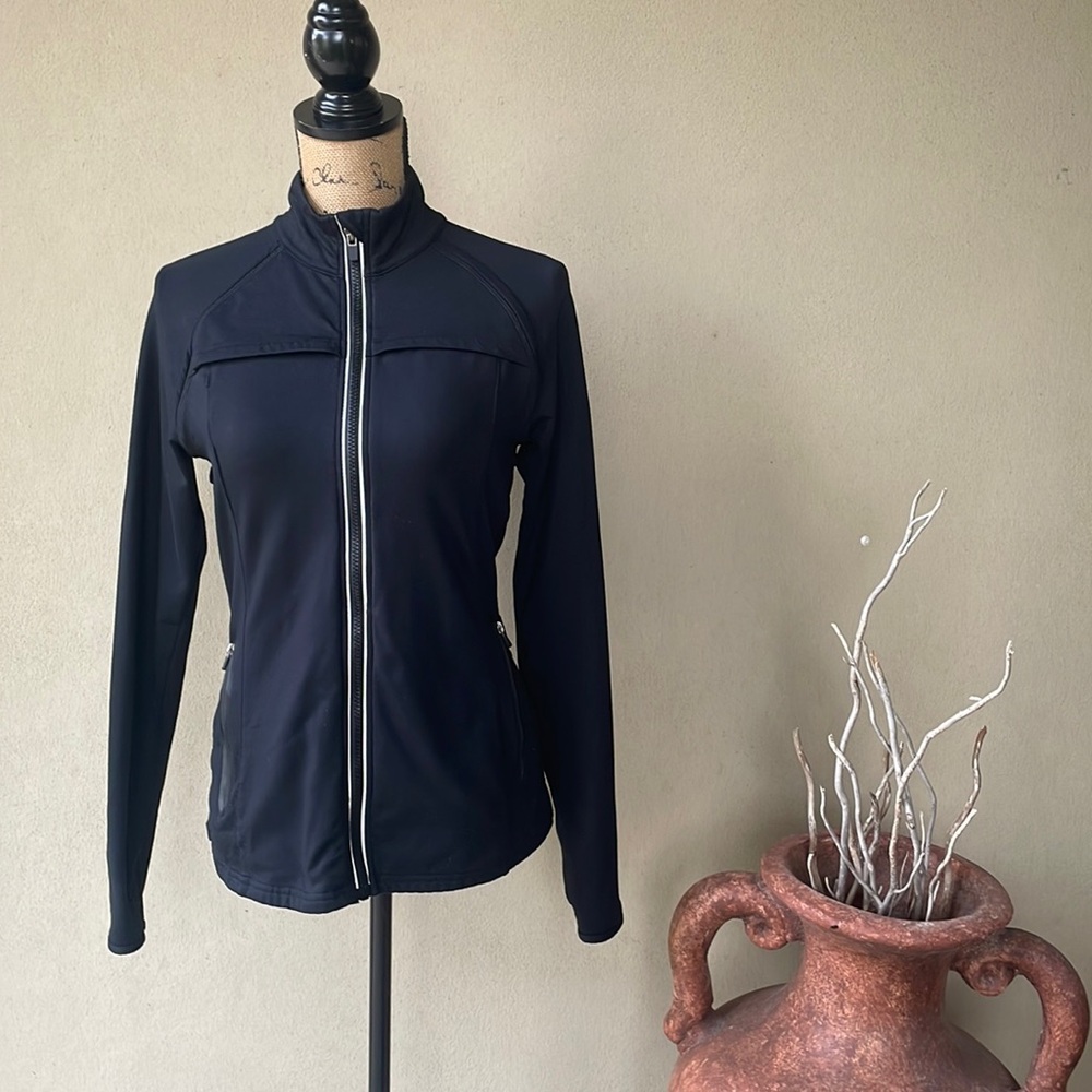 Fabletics “Kimmie” jacket - Picture 3 of 16